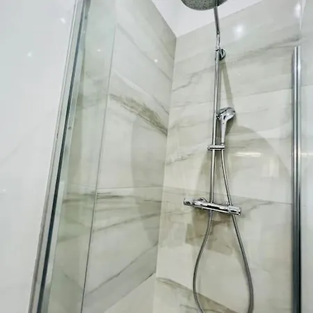 Petit Appartement. Appartement *