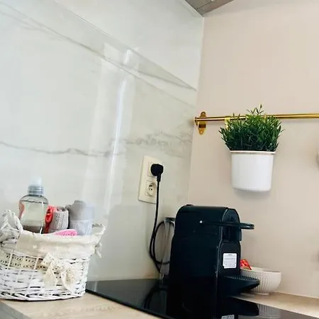 Petit Appartement. *